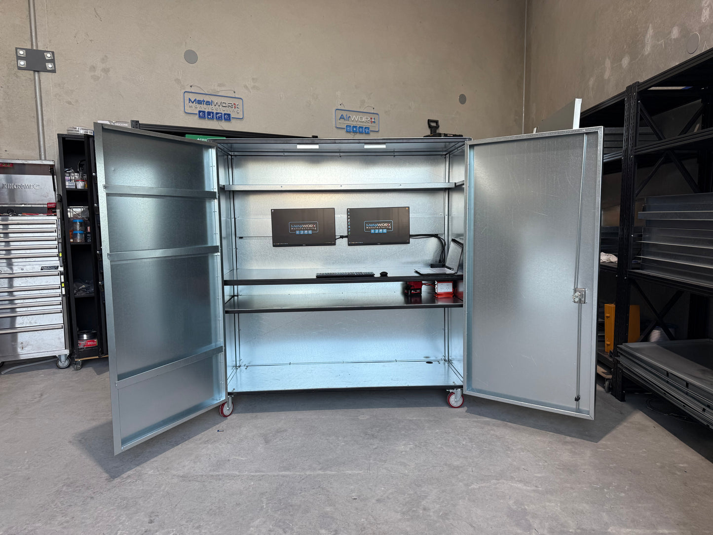 FIELDBASE 1800 - Mobile Site Office Tool Box